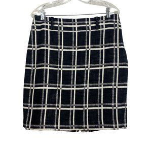 Ann Taylor Women's Black & White Plaid Straight Mini Skirt Size 8